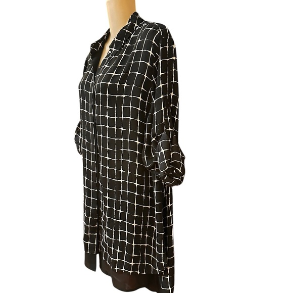 Chico's Black Label Grid Pattern Tunic Top - Picture 7 of 12